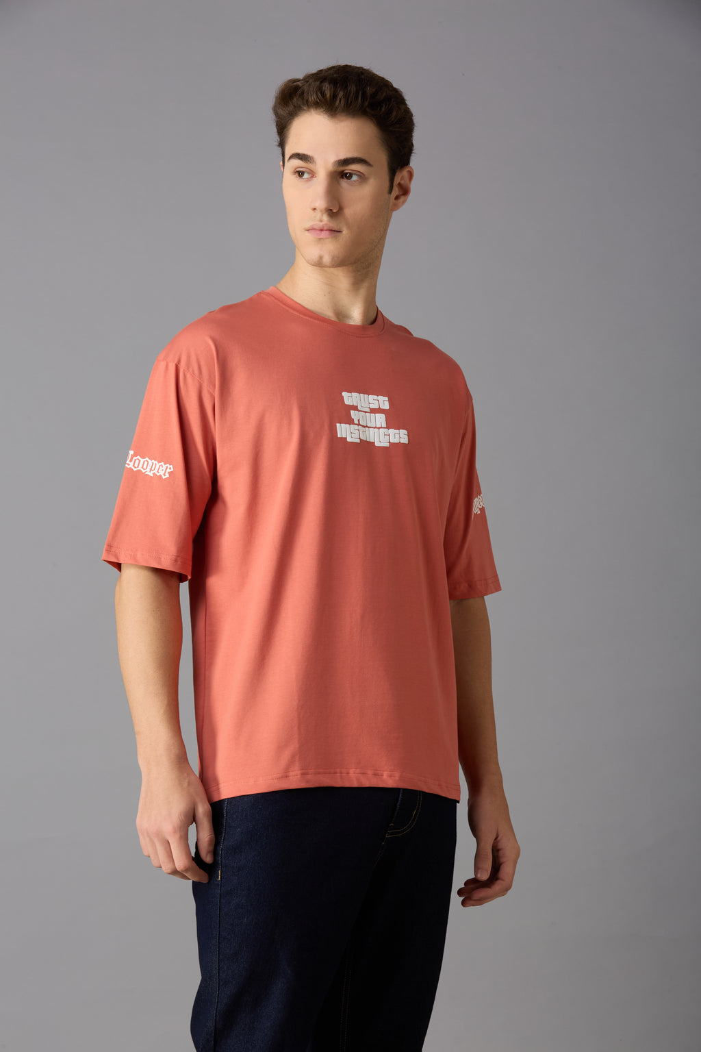 Round neck oversized t-shirt with puff print on front and sleeves