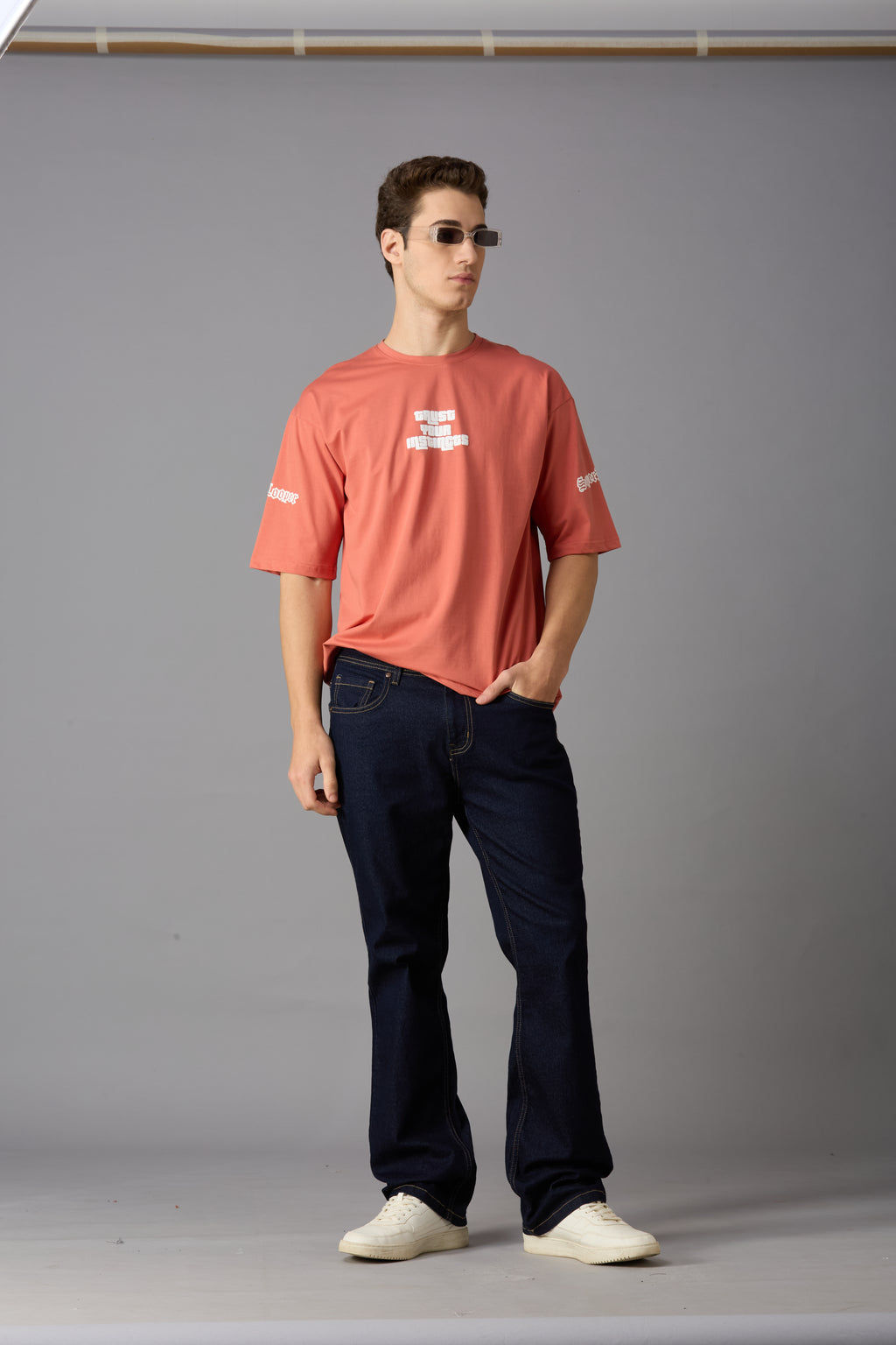 Round neck oversized t-shirt with puff print on front and sleeves