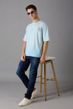 Oversized round neck t-shirt with print on chest