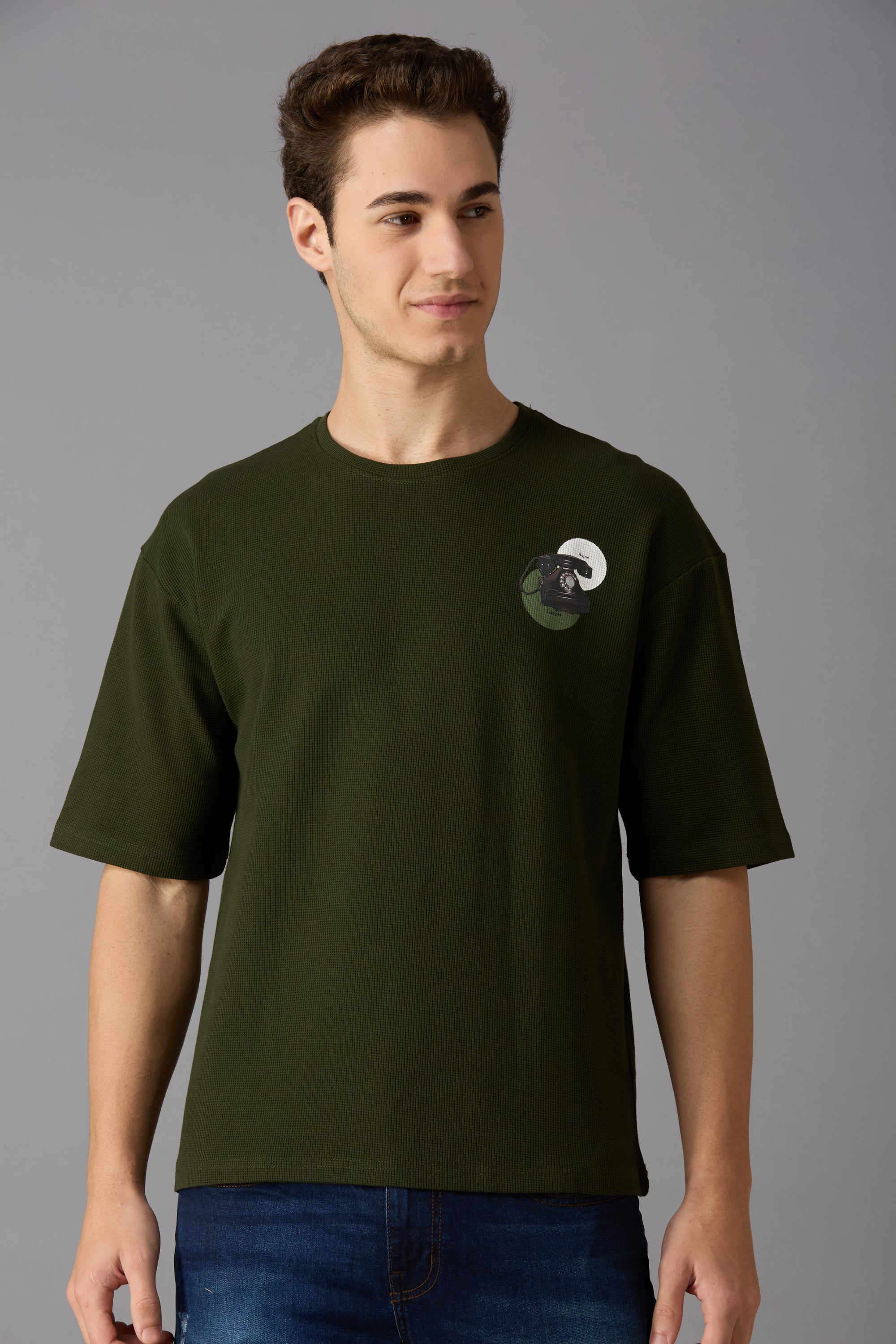 Oversized t-shirt with back print and front chest print