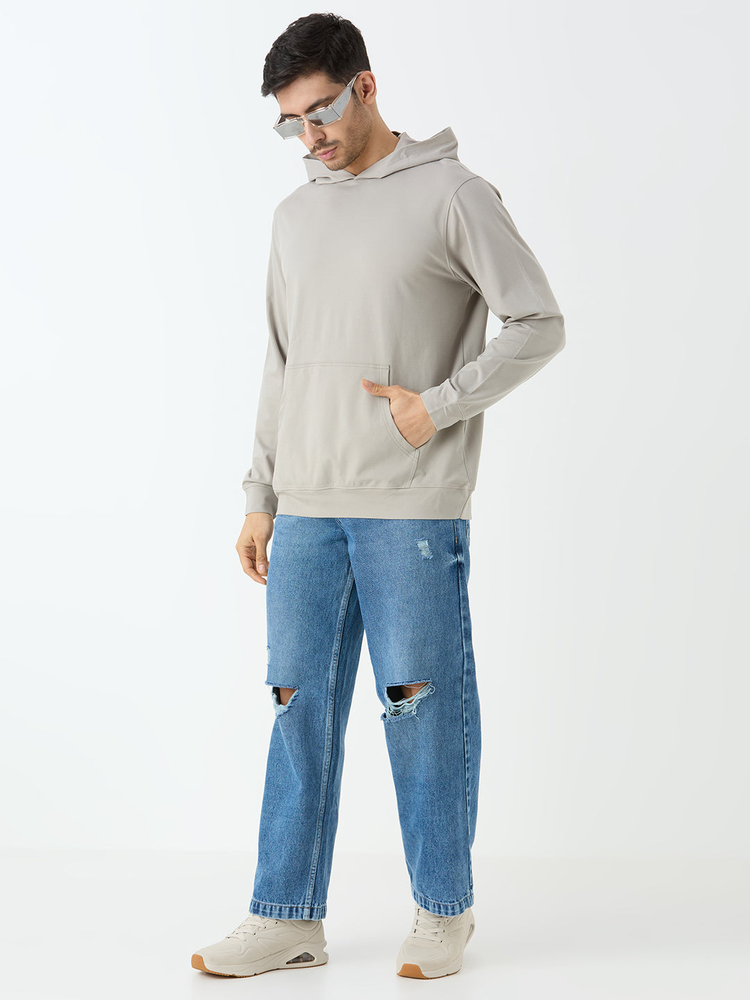 Men's Full Sleeve Hoodie in Light Grey