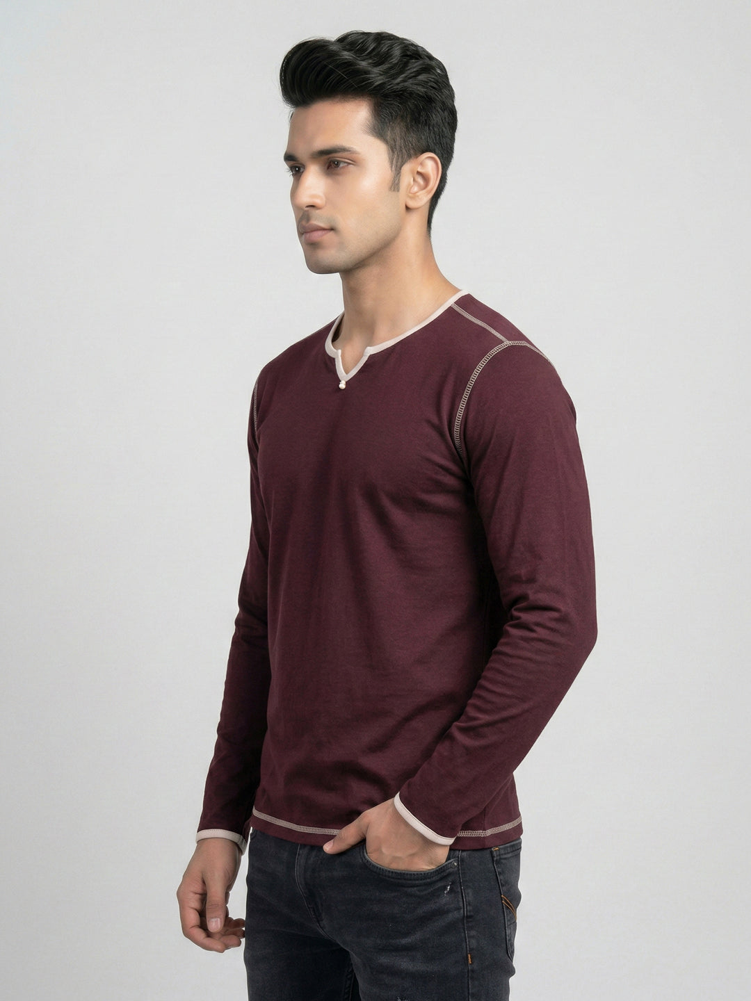 Maroon Contrast Trim V-Neck Full Sleeve T-Shirt
